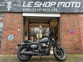 hyosung gv 300 s bobber 2025 état neuf