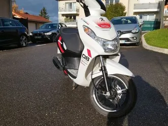 scooter 50 cc peugeot kisbee ct ok