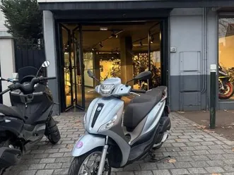 piaggio medley 125