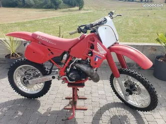 250 cr 1988 + pièces--------pas d' echange