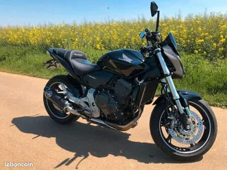 hornet 600 équipée abs de 2011 honda