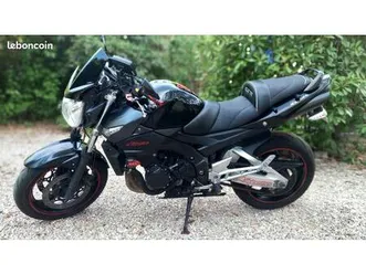 roadster suzuki 600 gsr – black