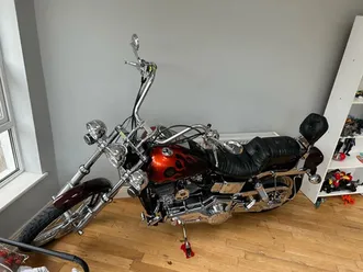 harley davidson dyna 2000 low km.