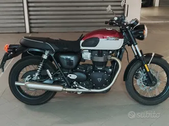 triumph bonneville t100 pari al nuovo