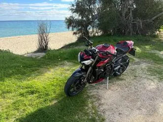 triumph street triple - 2024