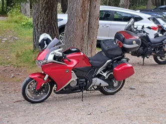 honda vfr1200 f dct