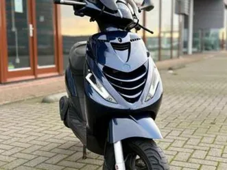 zip 100cc donkerblauw — scooters | piaggio — marktplaats