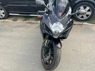 suzuki gsxr →