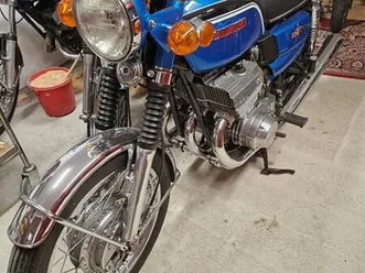 suzuki gt 550