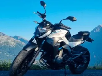 cfmoto 650 nk de 2020 - 1 500 km non évolutifs