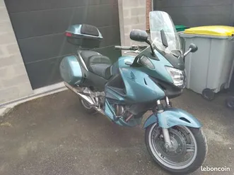 vend moto honda 700 deauville