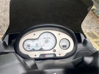 scooter peugeot elyseo