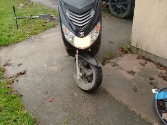 scooter peugeot elystar