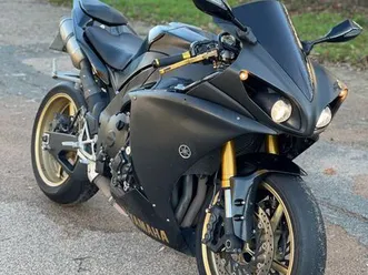 échange yamaha r1 contre tmax 530