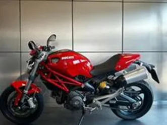 ducati monster 696 - 2009