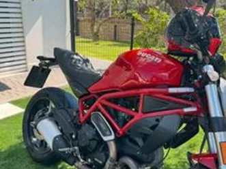 ducati monster 797