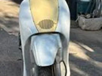 scooter aprilia scarabeo 100 4t