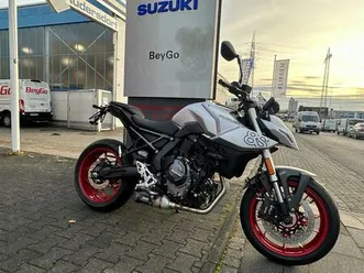 suzuki gsx-8s +++ 20 jahre sondermodell +++ akrapovic anlage