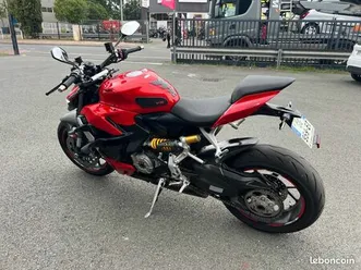 ducati streetfighter v2 - pièces carbone