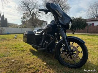 harley street glide spécial