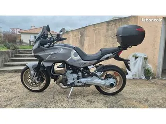 moto guzzi v100 mandello