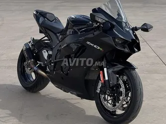 kawasaki zx10r