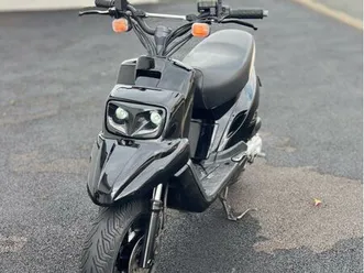 mbk booster naked 2004