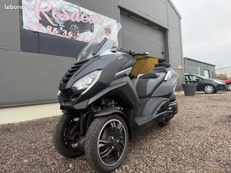 peugeot métropolis 400 black édition