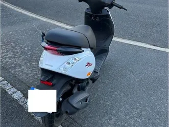 piaggio zip 4t