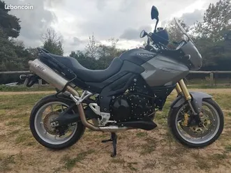 triumph tiger 1050 se abs
