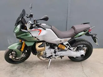 moto guzzi - v100 mandello