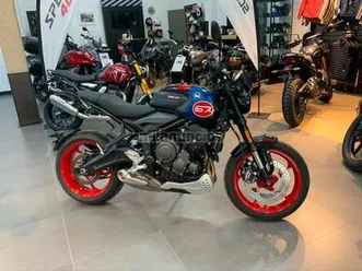 triumph - trident 660