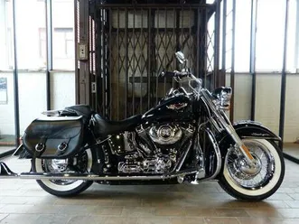 ② harley-davidson softail flstn deluxe
