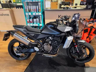 occasion husqvarna svartpilen 801