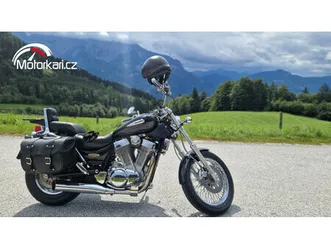suzuki vs 1400 intruder