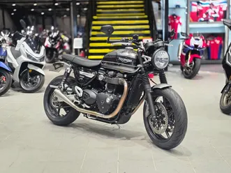 triumph speed twin 1200