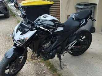 kawasaki z800e abs