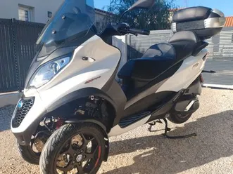 piaggio mp3 400 hpe sport