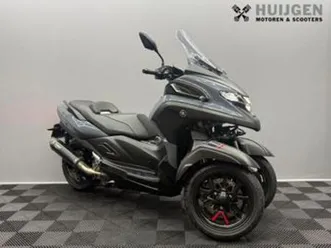 yamaha tricity 300 | autorijbe | akrapovic| 3200km (bj 2024) — motoren | yamaha — marktplaats