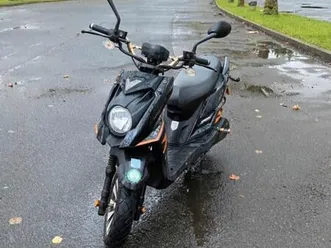 scooter électrique 50 cc sportif