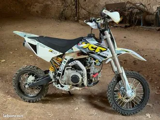 ycf 125f pilote