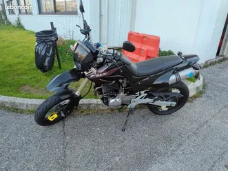 fmx 650