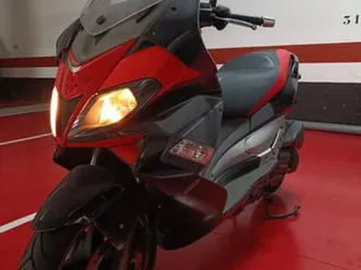 aprilia - sr max 125