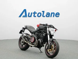 ducati monster 821 *decemberkampanj 1.99%* • 2015