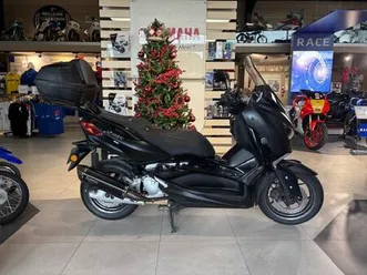 yamaha x-max 125 iron max 67€/mois* faible kilometrage 1ere maiin 2400€ d'equipement 2019 125 cm3 | scooter | 11 296 km | 83520 roquebrune sur argens