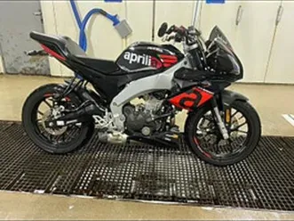 aprilia aprillia tuono 125