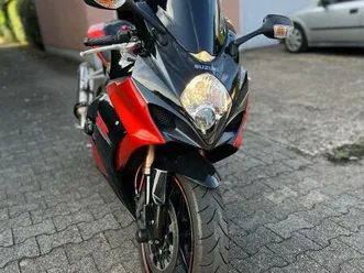 suzuki gsxr1000 k8