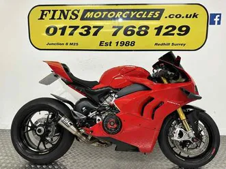 used ducati panigale v4 s for sale in redhill