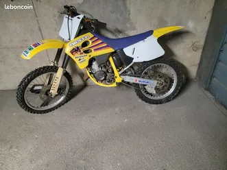 125 rm suzuki premier main