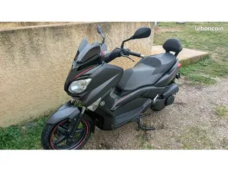 xmax 250 sport